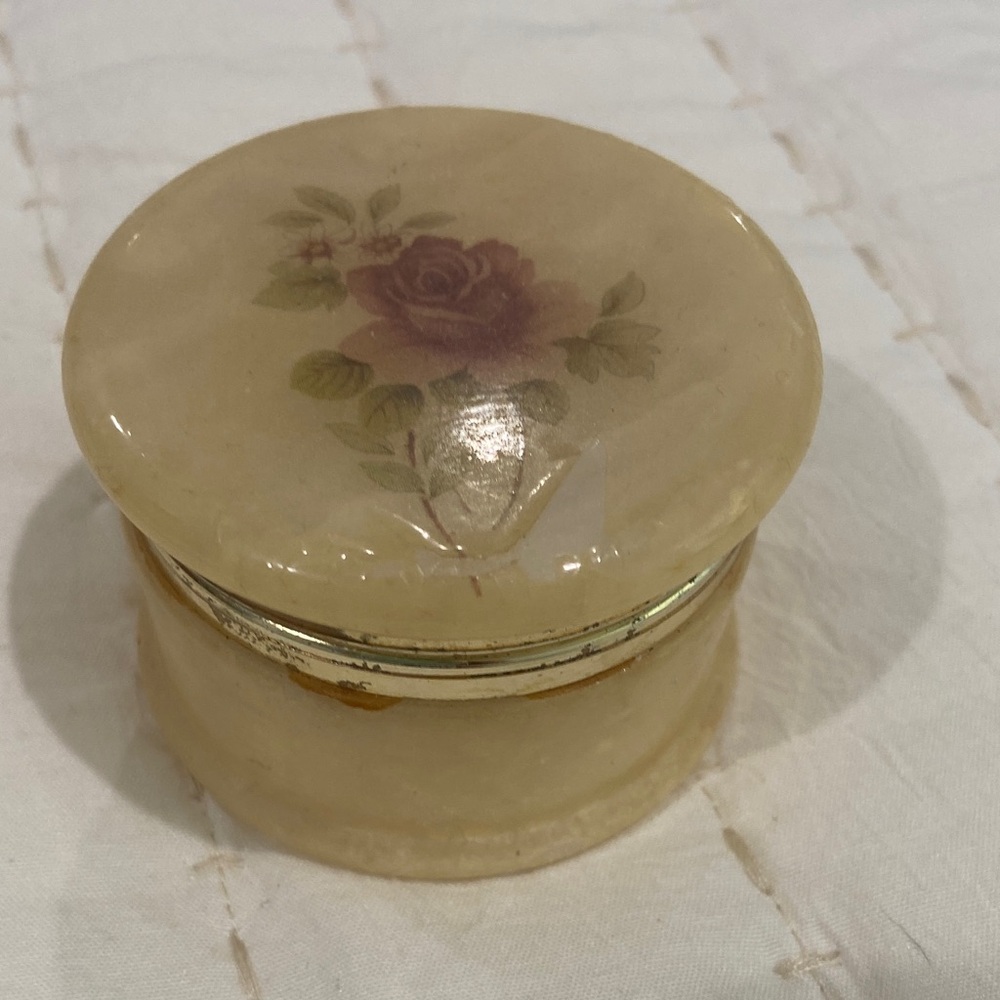 Vintage Hand Carved Alabaster Floral Trinket Box From Italy